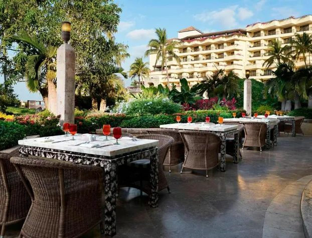 Marriott Puerto Vallarta Resort & Spa hotel detail image 2