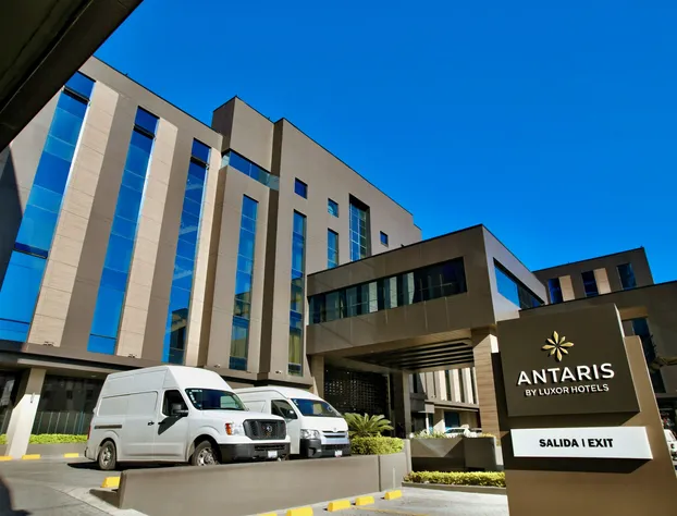 Antaris Cintermex hotel detail image 1