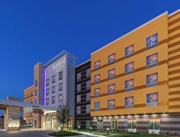 Fairfield Inn & Suites Houston Memorial City Area hotel detail image 1