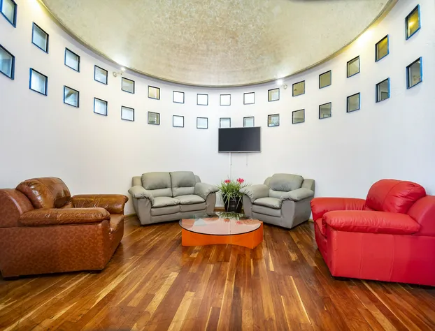 Mandarin Carton hotel detail image 2