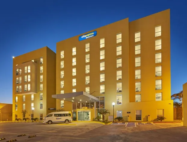 City Express by Marriott Matamoros hotel detail image 1