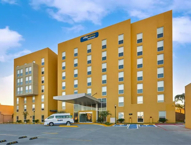 City Express by Marriott Matamoros hotel detail image 1
