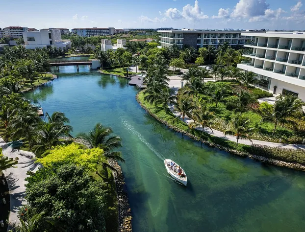 Grand Palladium Select Costa Mujeres - All Inclusive hotel detail image 1