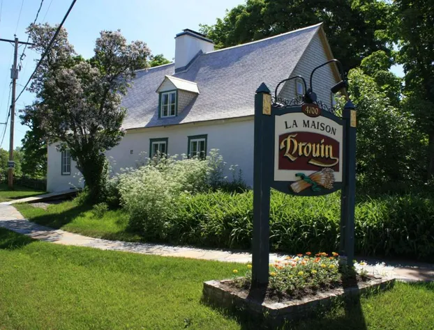 Le Clos des Brumes hotel detail image 2