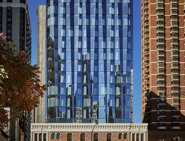 Viceroy Chicago hotel detail image 1