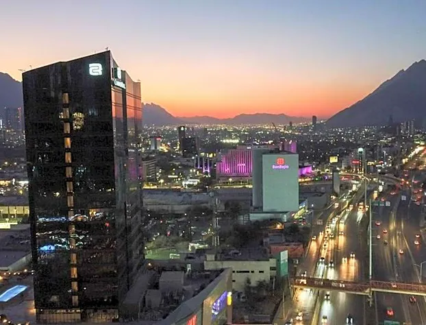 Camino Real Fashion Drive Monterrey hotel detail image 2