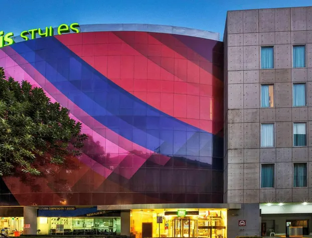 ibis Styles Mexico Reforma hotel detail image 1