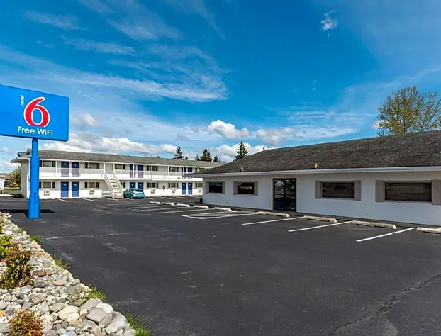 Motel 6 Burlington, WA hotel detail image 1