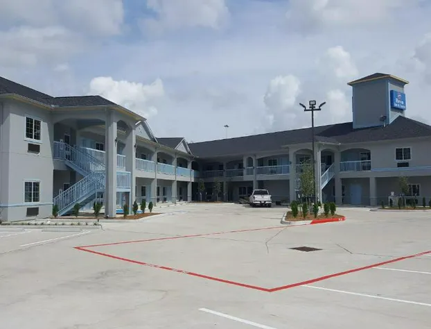 Haven Inn & Suites Willowbrook hotel detail image 2