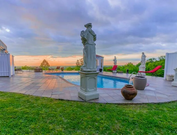 Weymouth Hall B&B hotel detail image 3