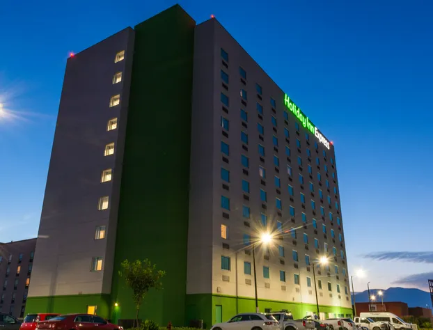 Holiday Inn Express Saltillo Zona Aeropuerto by IHG hotel detail image 4