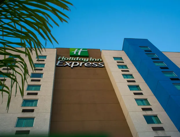 Holiday Inn Express Saltillo Zona Aeropuerto by IHG hotel detail image 1