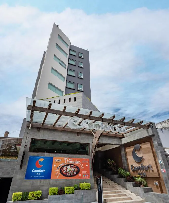 Comfort Inn Puebla Centro Histórico hotel hero