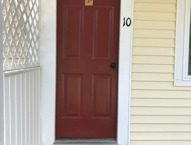 Gallagher's Travels Bar Harbor Motel & Cabins hotel detail image 4