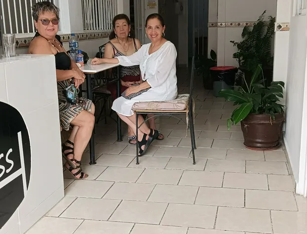 Alexandross Hostel BnB hotel detail image 2