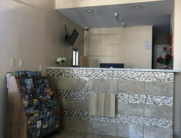 Castaic Inn Near Six Flags Magic Mountain hotel detail image 4