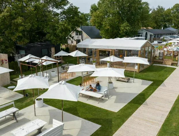 Lakeside Motel hotel detail image 1