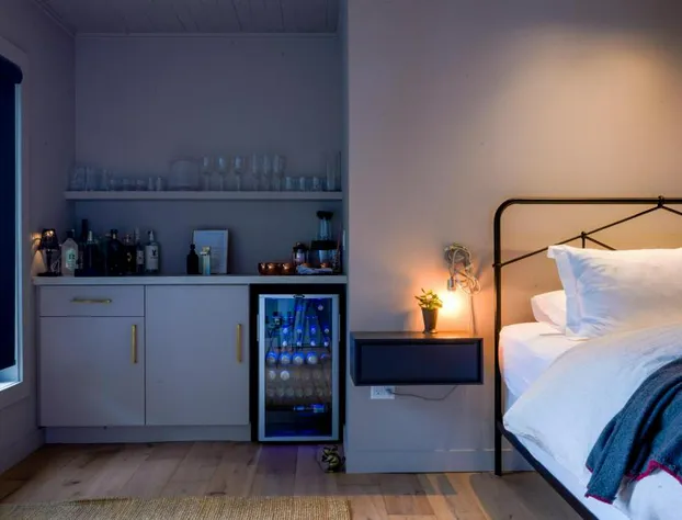 Lakeside Motel hotel detail image 4