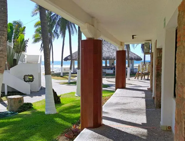 Mar Paraiso Queen hotel detail image 2