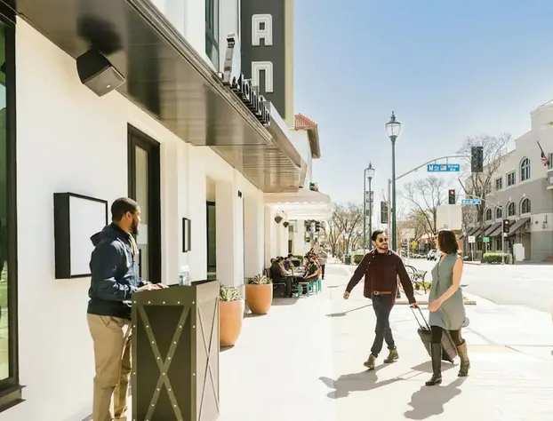 El Capitan Hotel hotel detail image 3