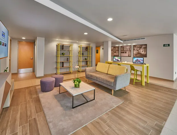 City Express Suites Anzures hotel detail image 4