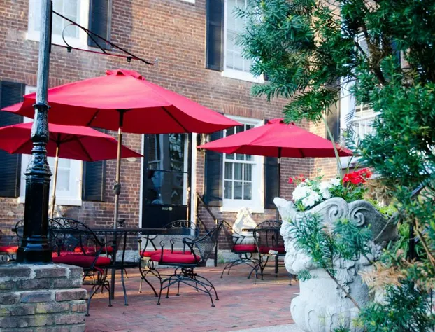 Bourbon Manor B&B hotel detail image 4