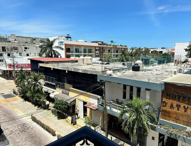 Hotel Los Itzaes by 5th av hotel detail image 3