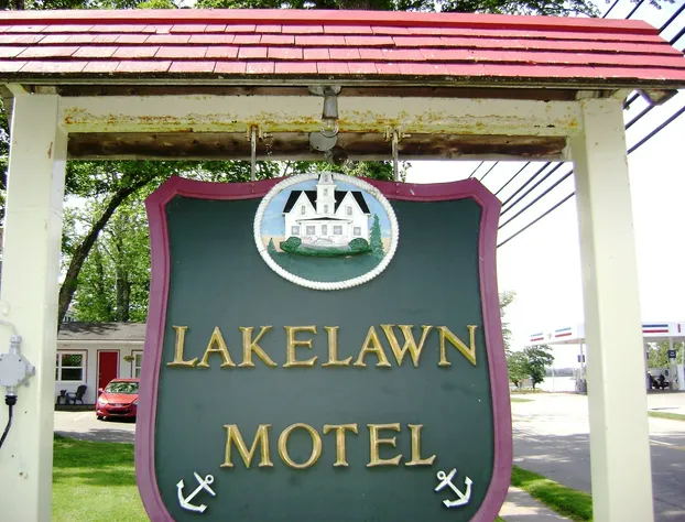 Lakelawn B&B Motel hotel detail image 2