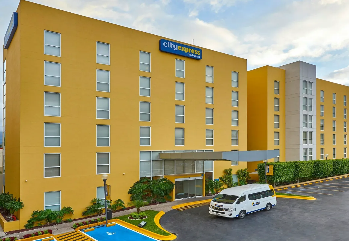 City Express by Marriott San Luis Potosi Zona Universitaria hotel hero