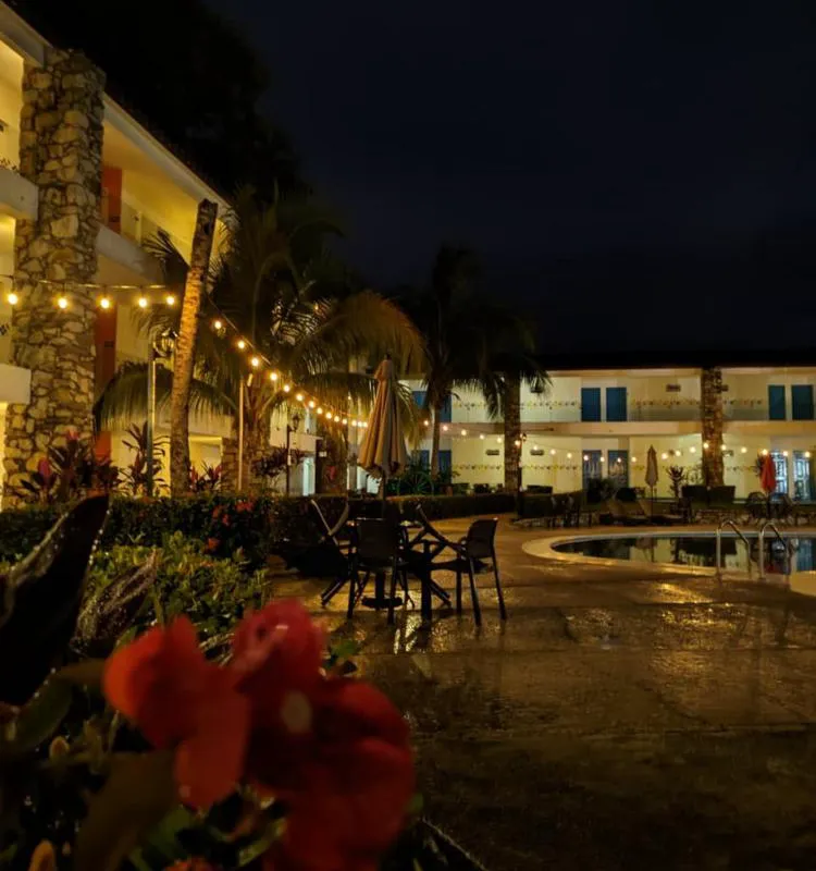 Hotel Plaza Palenque hotel hero