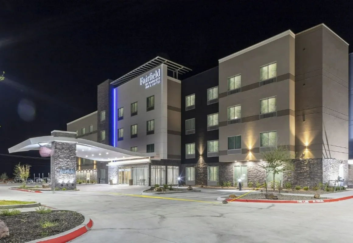Fairfield Inn & Suites by Marriott Monahans hotel hero