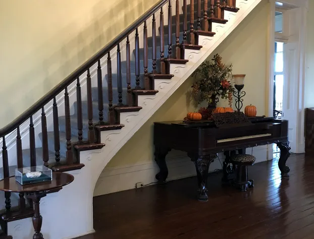 Loyd Hall Plantation hotel detail image 3