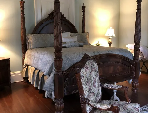 Loyd Hall Plantation hotel detail image 4