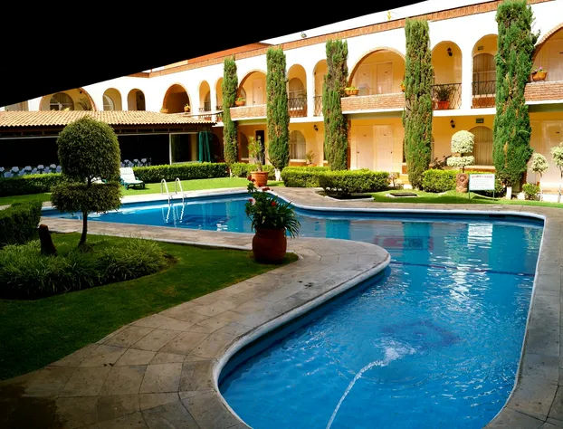 Hotel & Suites Villa del Sol hotel detail image 4