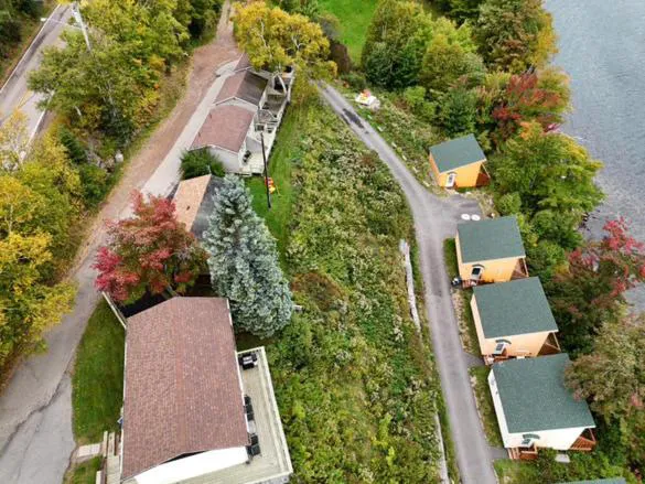 Knotty Pine Cottages hotel detail image 1