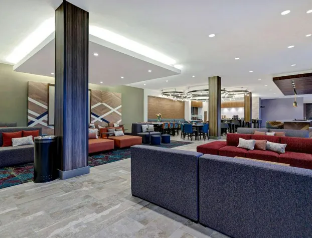 Hilton Garden Inn Cedar Rapids hotel detail image 4