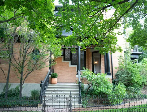 Ellerbeck Mansion Bed & Breakfast hotel detail image 2