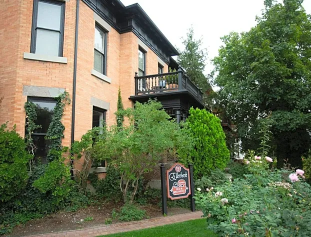 Ellerbeck Mansion Bed & Breakfast hotel detail image 3