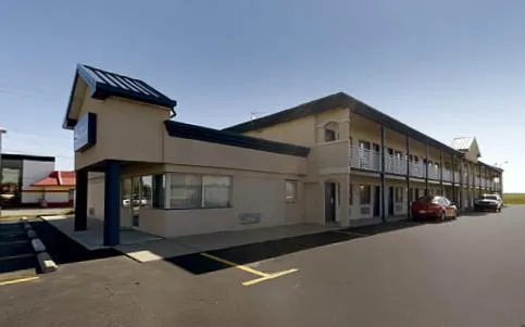 Executive Inn hotel detail image 1