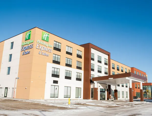 Holiday Inn Express & Suites Edmonton N - St. Albert by IHG hotel detail image 2