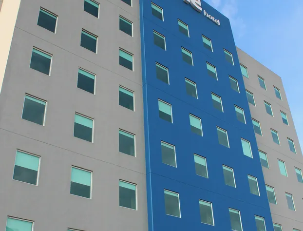 One Leon Poliforum hotel detail image 3