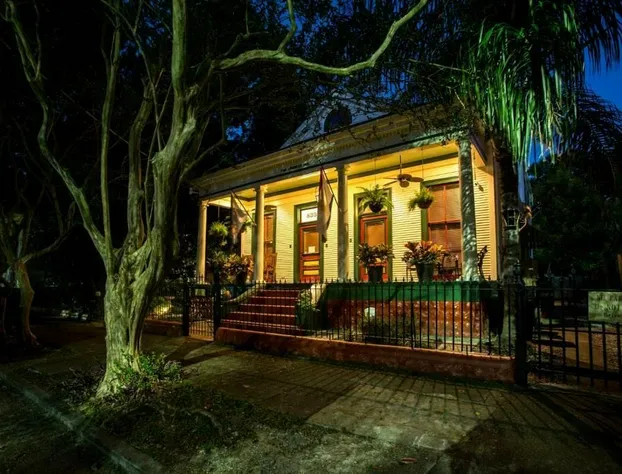 The Lookout Inn hotel detail image 1