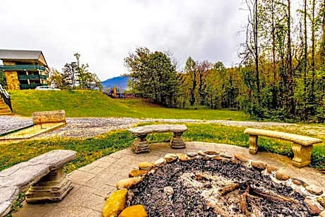 Laurel Point Resort hotel detail image 3