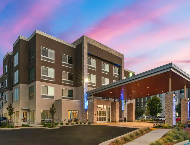 Holiday Inn Express & Suites Suisun City by IHG hotel detail image 1