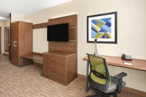 Holiday Inn Express & Suites Suisun City by IHG hotel detail image 3