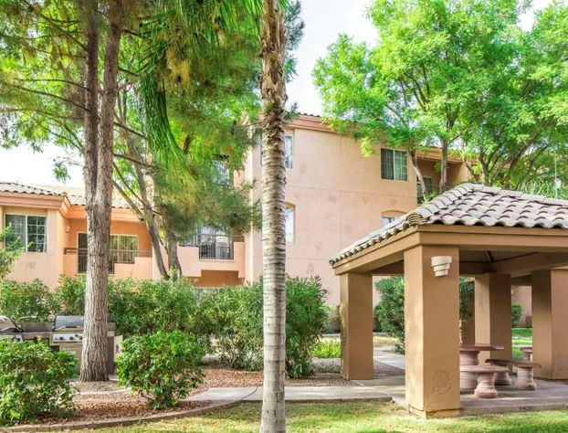 Hilton Vacation Club Scottsdale Villa Mirage hotel detail image 1