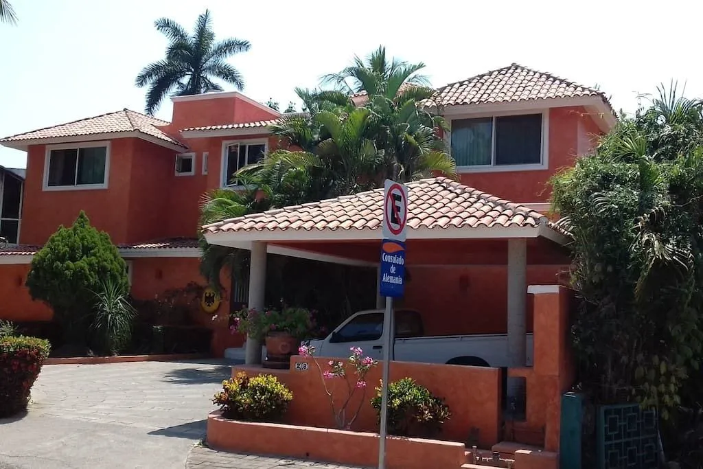 Estudio German hotel hero