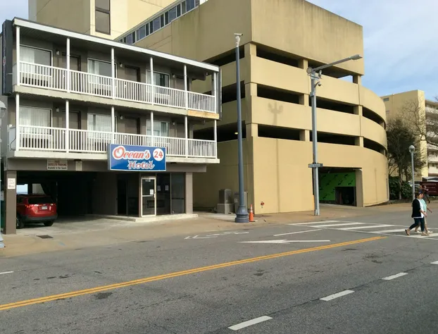 Oceans 24 hotel detail image 4