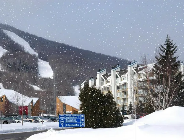 Hébergement Mont-Sainte-Anne hotel detail image 2