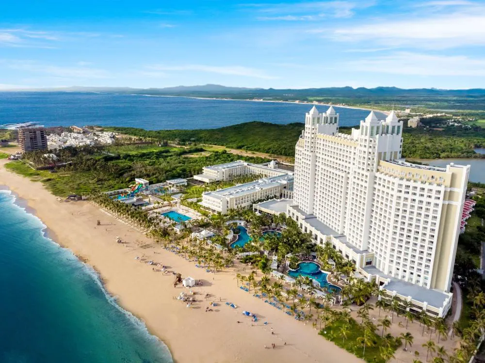 Hotel Riu Emerald Bay - All Inclusive hotel hero
